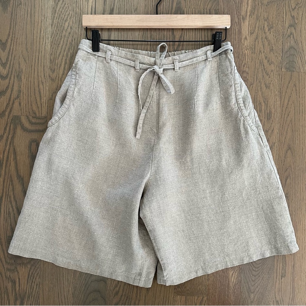 Vintage 100% Linen High-Waisted Textured Shorts in Khaki / Tan Size Large - Picture 4 of 6